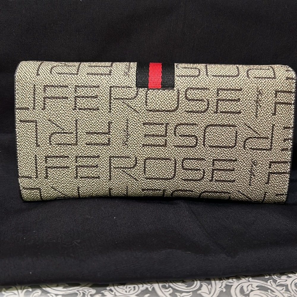 Wallet - Picture 2 of 10